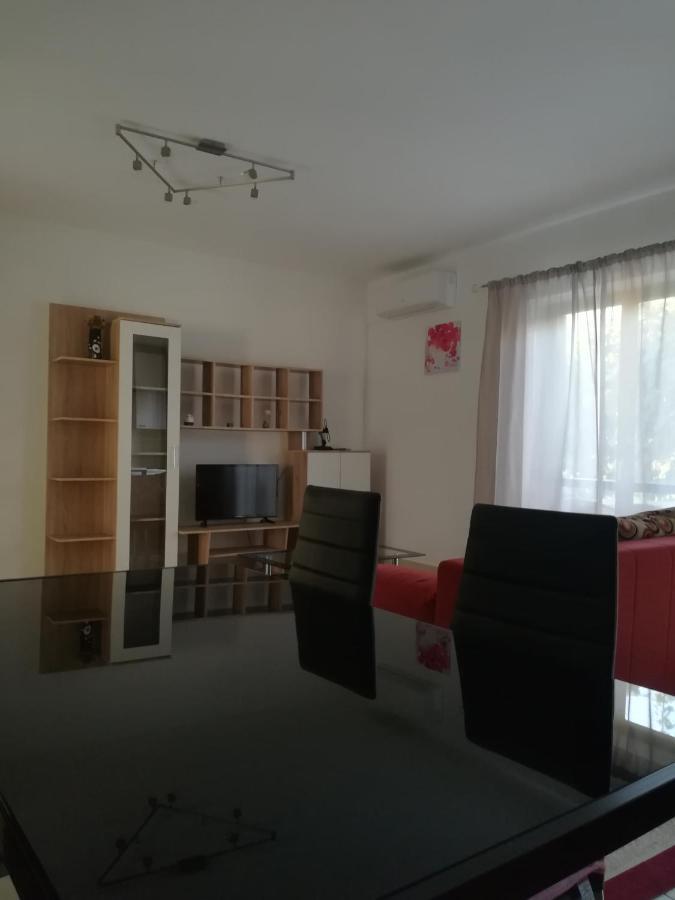 Apartment Eliva *