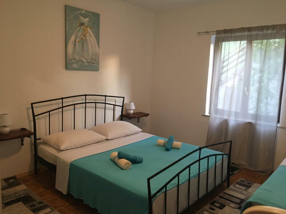 Apartment Eliva *