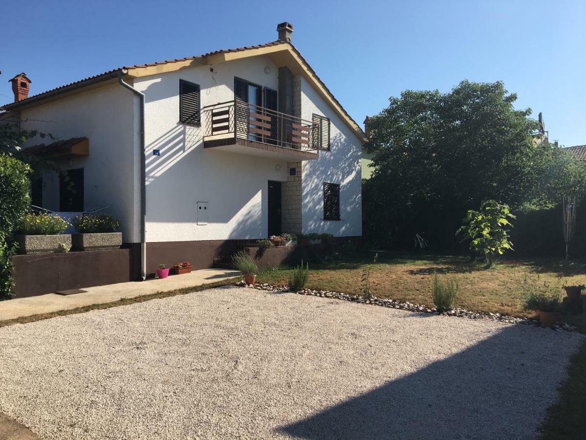 Eliva Apartma *
